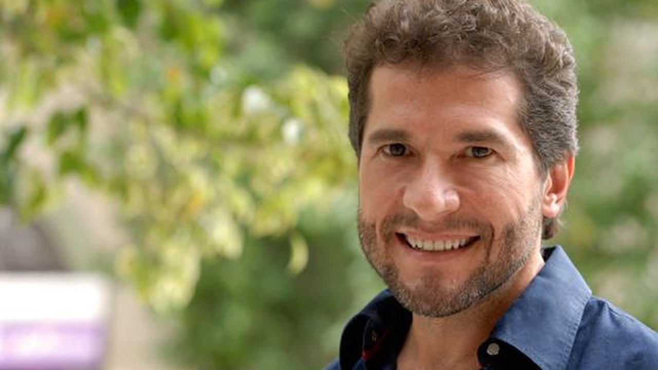 Cantor Daniel e a esposa anunciam que esperam mais uma menina