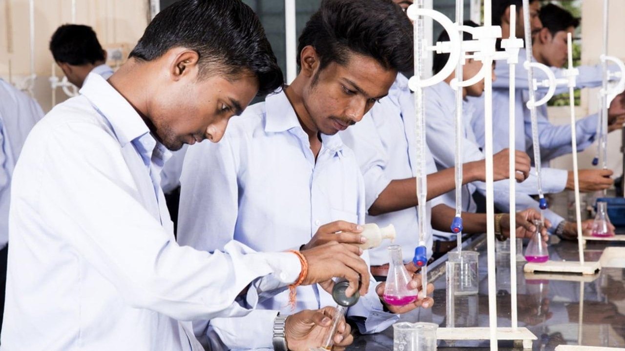 Cientistas russos e indianos desenvolvem dispositivo minúsculo para caçar células cancerígenas no sangue