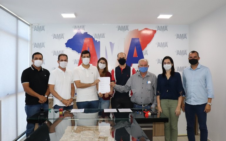Prefeitos registram chapa única para eleição da AMA