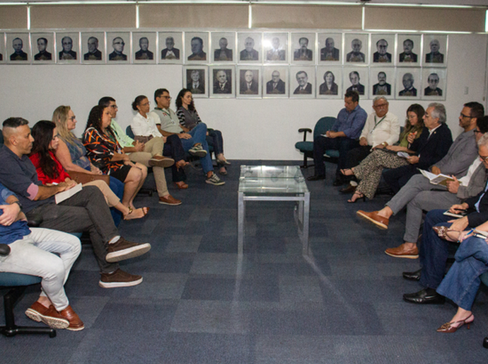 Presidente do TRE/AL se reúne com representantes dos cartórios eleitorais de Maceió
