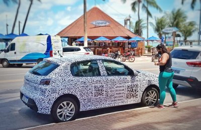 Circulando camuflado em Maceió, Novo Peugeot 208 desperta curiosidade dos alagoanos