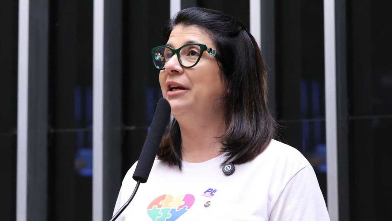 Projeto cria política nacional de atenção integral a pessoas com vitiligo no SUS