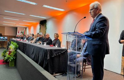 Presidente Otávio Lessa recebe Medalha Mérito do Ministério Público do Estado de Alagoas