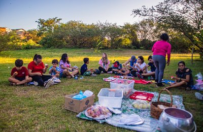 Passeio pela trilha do Ecobrisa marca semana final de atividades do Agosto Lilás, em Arapiraca 