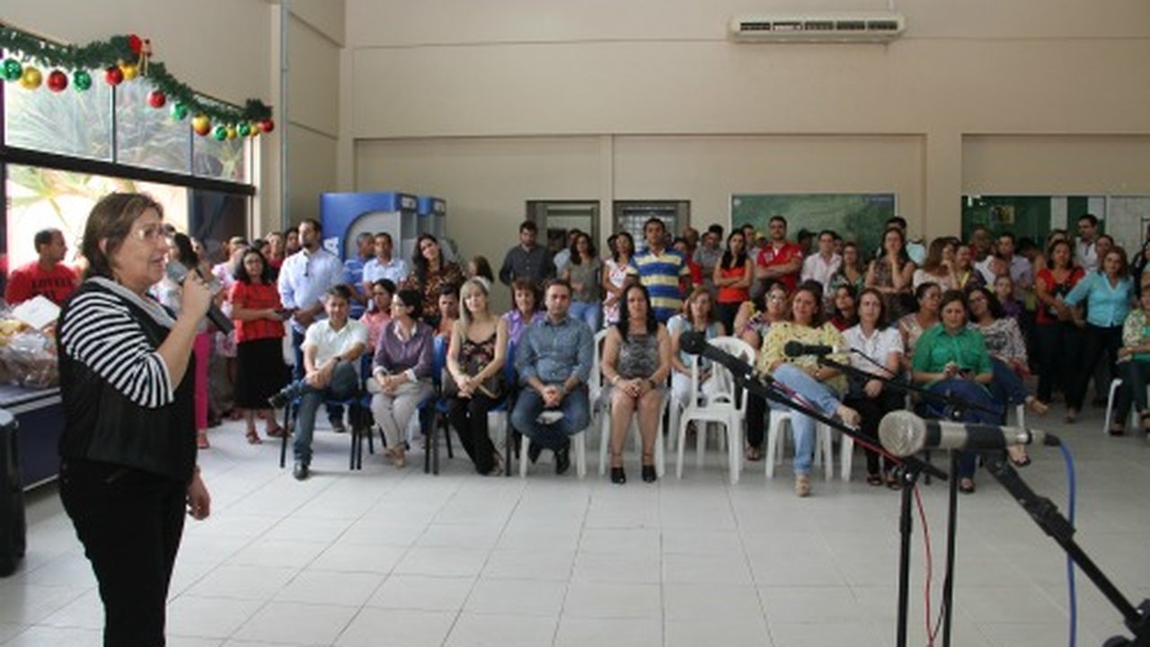 Arapiraca: Servidores confraternizam o Natal no Centro Administrativo