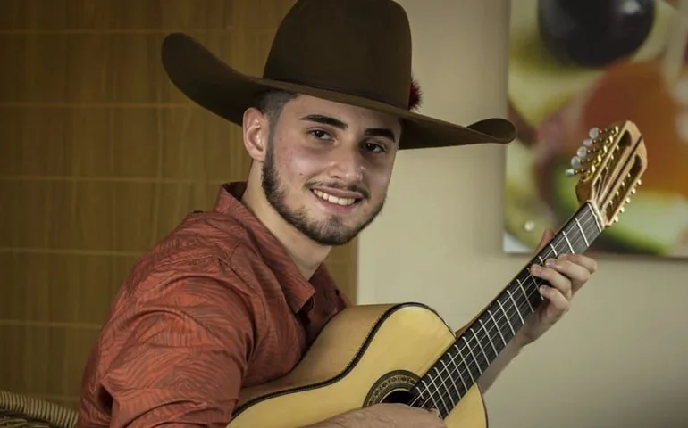 Terra da Padroeira traz Gabriel Viola e a dupla Paco e Thiago em quadro de sucesso