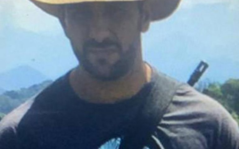 Miliciano &#8216;Capitão Adriano&#8217; disparou 7 vezes antes de ser morto, diz polícia