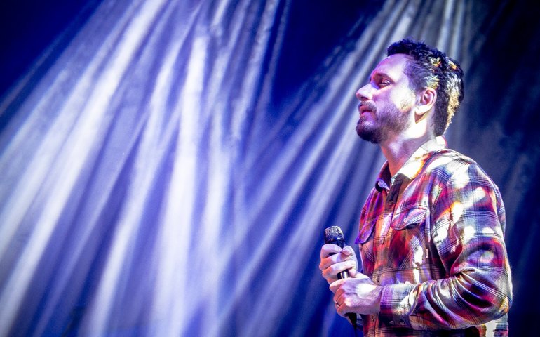 Igreja Batista do Pinheiro 53 anos: Cantor gospel Leonardo Gonçalves se apresenta em Maceió durante evento de  comemoração