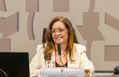 Senadora Dra. Eudócia preside audiência sobre financiamento de pesquisas e terapias inovadoras contra o câncer