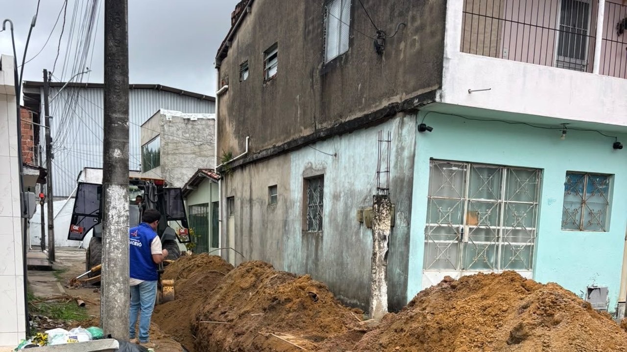 Infraestrutura inicia implantação de sistema de drenagem no Tabuleiro do Martins