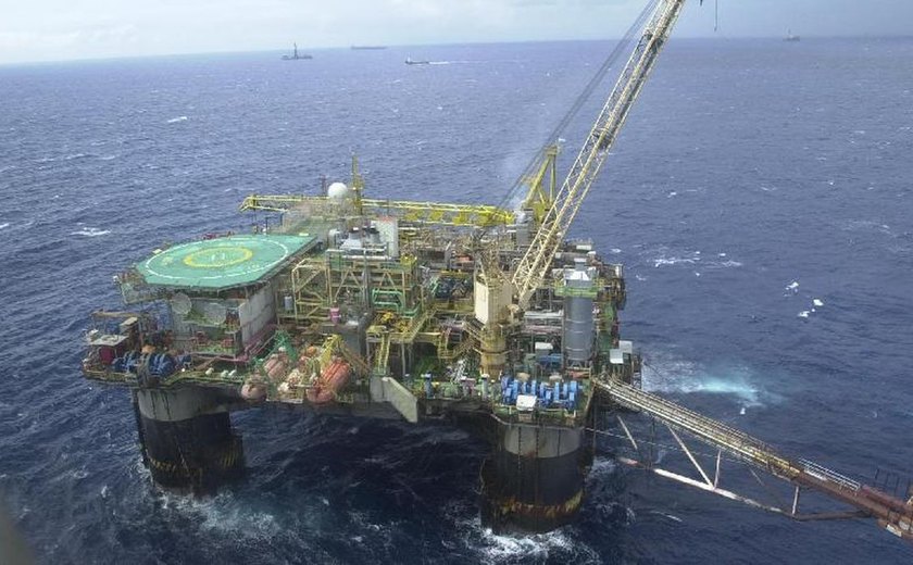 Produção nacional de petróleo e gás natural é recorde em junho