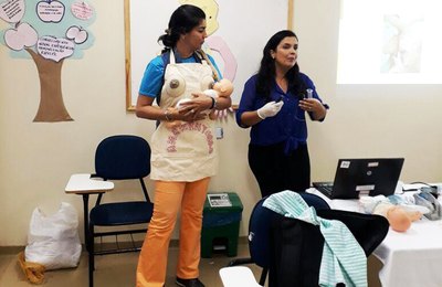 Capacitação para o método canguru deixa equipe do HU mais humanizada