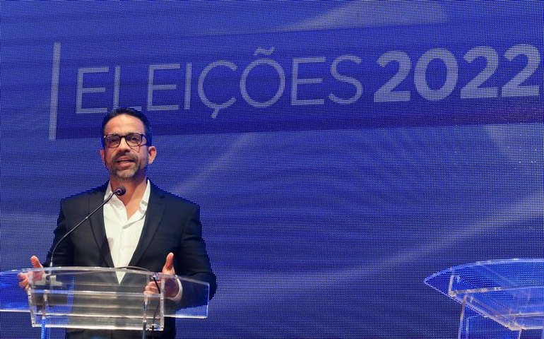 Paulo Dantas mostra tranquilidade em debate e reforça compromisso com combate a pobreza
