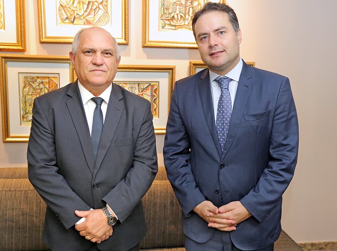 Presidente Otávio Praxedes se reúne com governador Renan Filho