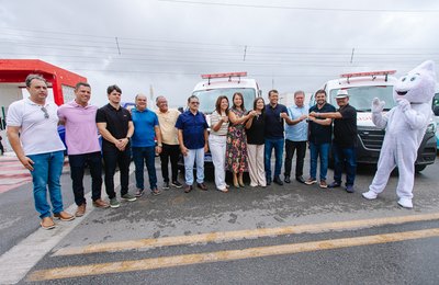 Em Murici, Remi Filho inaugura reforma de UBS e entrega veículos para a Saúde e Educação