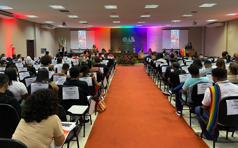 Debates sobre enfrentamento à LGBTfobia marcam abertura da 4ª Conferência Estadual LGBTQIA+