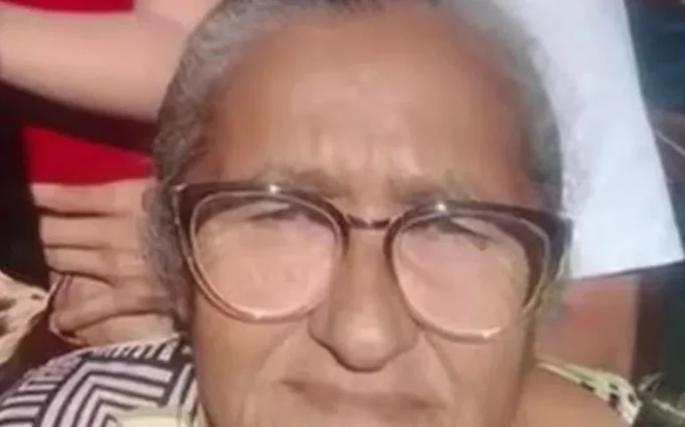 Idosa é atingida por bala perdida na cabeça e socorrida de helicóptero em São Miguel dos Campos