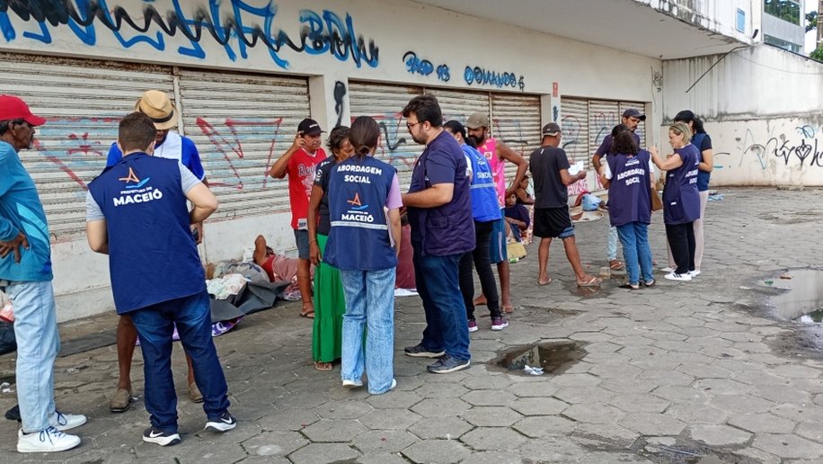 Abordagem Social intensifica busca ativa e acolhe pessoas em situação de rua