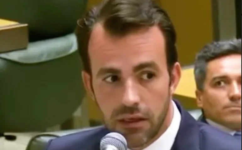 Deputado Lucas Bove vira réu por violência doméstica e perseguição contra a ex-mulher