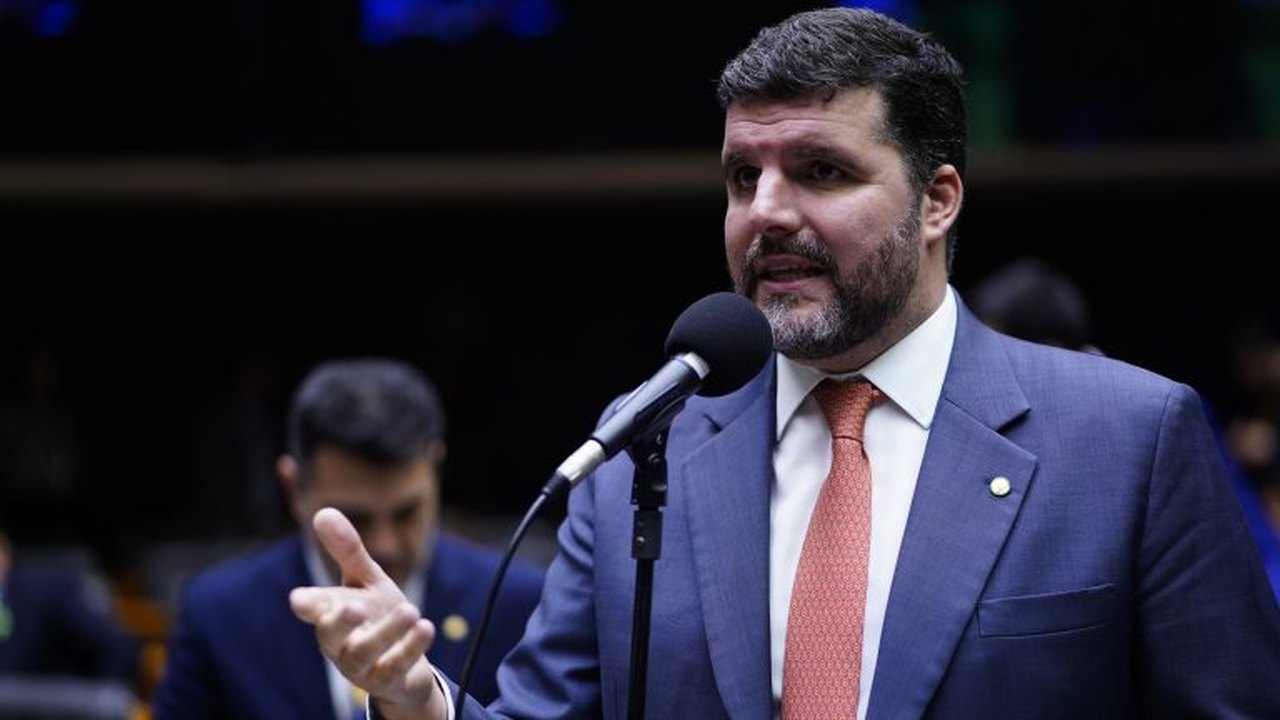 Frentes parlamentares divulgam nota de apoio a Arthur Lira