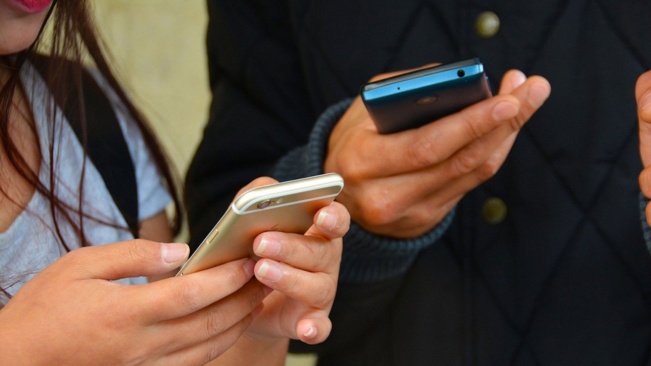 Eleições: campanhas marcam presença fria e digital