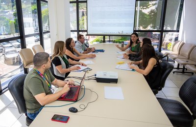 Secretaria da Primeira infância constrói plano de ação junto a hospitais alagoanos