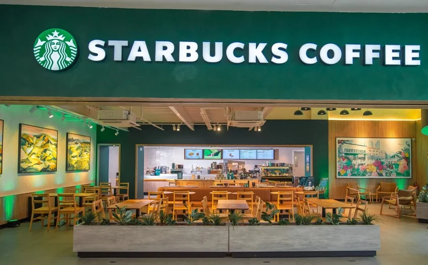Starbucks tem queda de 47% no lucro líquido no 3º trimestre fiscal, para US$ 558,3 milhões