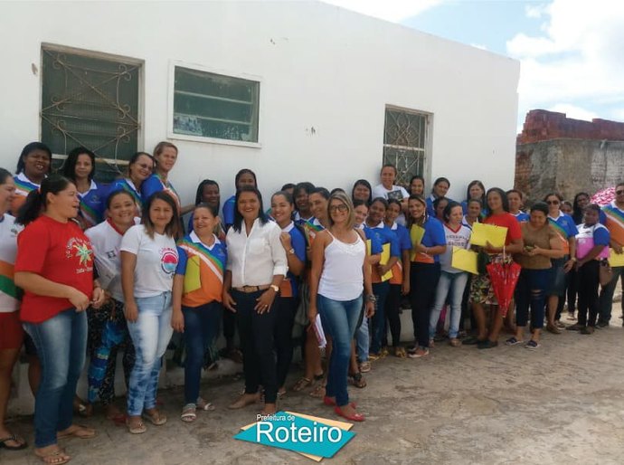 Prefeitura de Roteiro faz campanha para trazer mais alunos à sala de aula