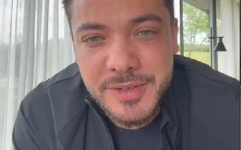 Cirurgia do filho quase faz Wesley Safadão adiar gravação de DVD