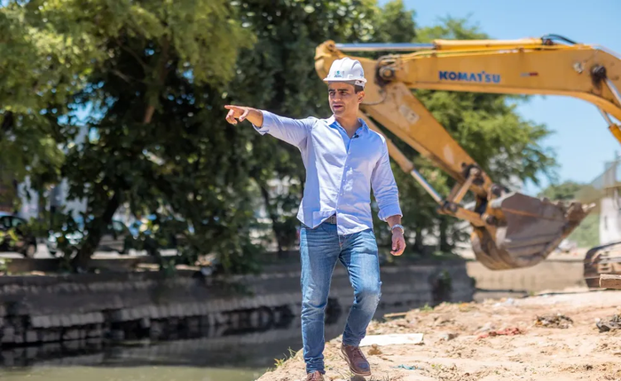 JHC deve anunciar destino político em inauguração do Salgadinho