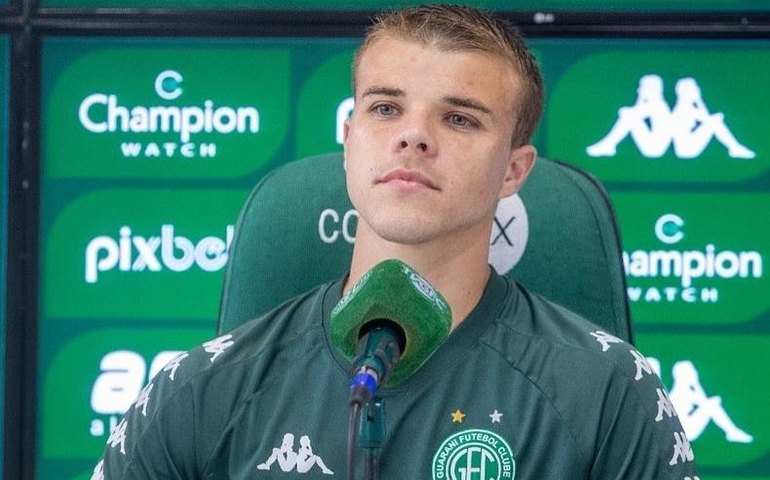 Mateus Ludke vê Guarani mais intenso com Mozart e elogia briga por posição