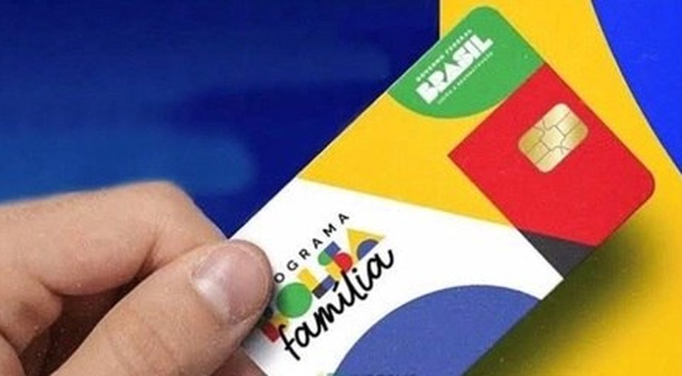 Bolsa Família revisa cadastro de cinco milhões de pessoas e suspende benefícios; saiba quem é afetado