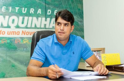 Prefeito Jairinho Maia suspende desconto em folha de empréstimos consignados dos servidores em Branquinha
