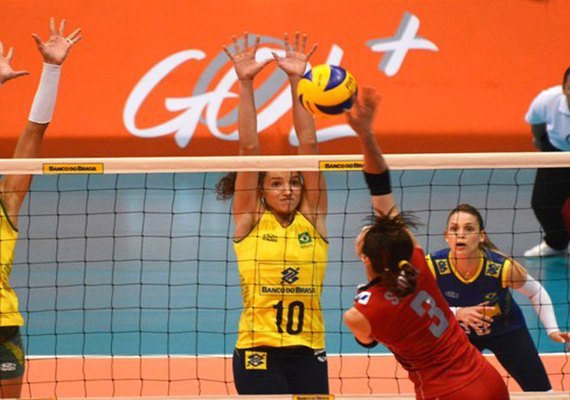 Seleções masculina e feminina de voleibol do Brasil disputam amistosos em Alagoas