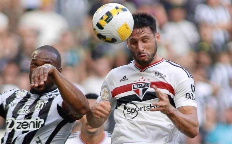 Com Arboleda, mas sem sete, São Paulo mira Atlético-MG por vaga na Libertadores