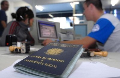 Ministério do Trabalho suspende emissão de Carteira de Trabalho em AL