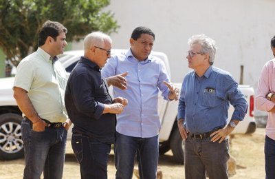 Prefeitura de Palmeira e Governo do Estado levarão água a comunidades distantes do município 