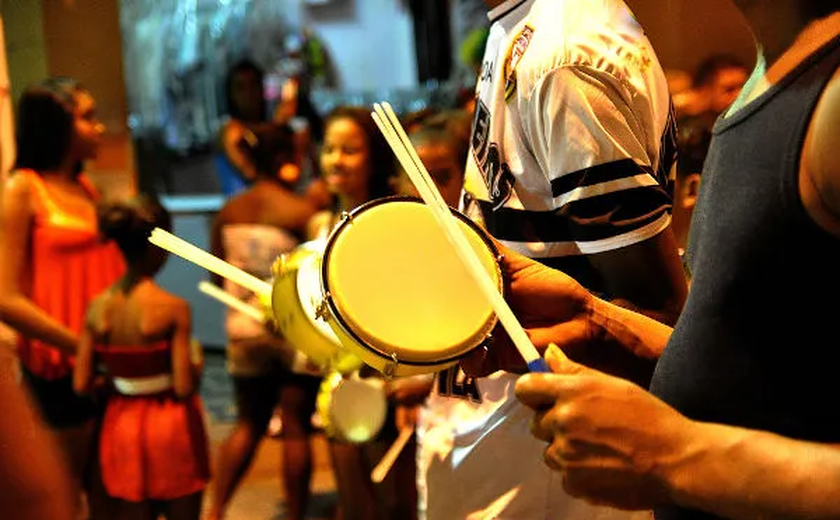 Senado aprova reconhecimento das escolas de samba como manifestação cultural do Brasil
