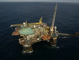 MP do setor elétrico inclui medida que pode elevar arrecadação com petróleo