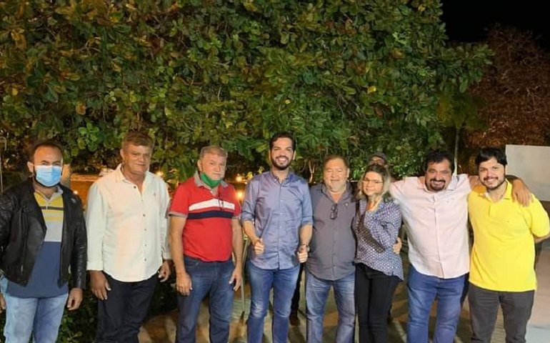 Arlindo Garrote apresenta chapa para sucessão em Estrela