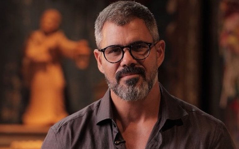 Juliano Cazarré rebate críticas após lançar projeto voltado para homens