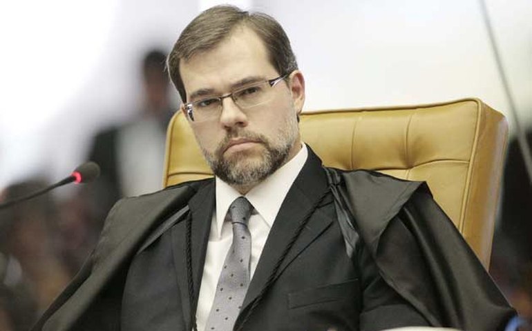 Toffoli apresenta a Dilma proposta de criação de Registro Civil Nacional