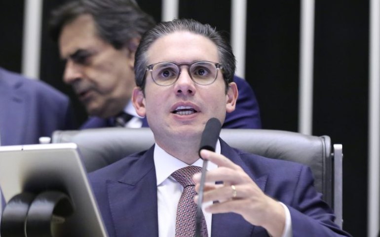 Motta: Atropelar o Congresso não é a melhor iniciativa; Congresso não vai admitir