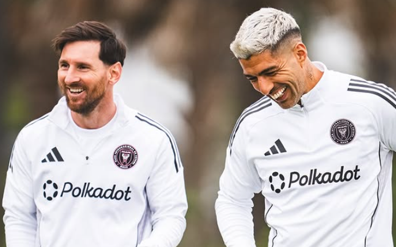 Messi e Suárez são multados pela MLS por confusão com árbitro e jogador do New York City