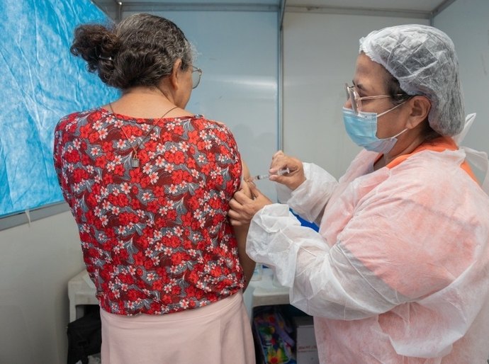 Vacina no SUS amplia de 3% para 77% a proteção contra doenças pneumocócicas