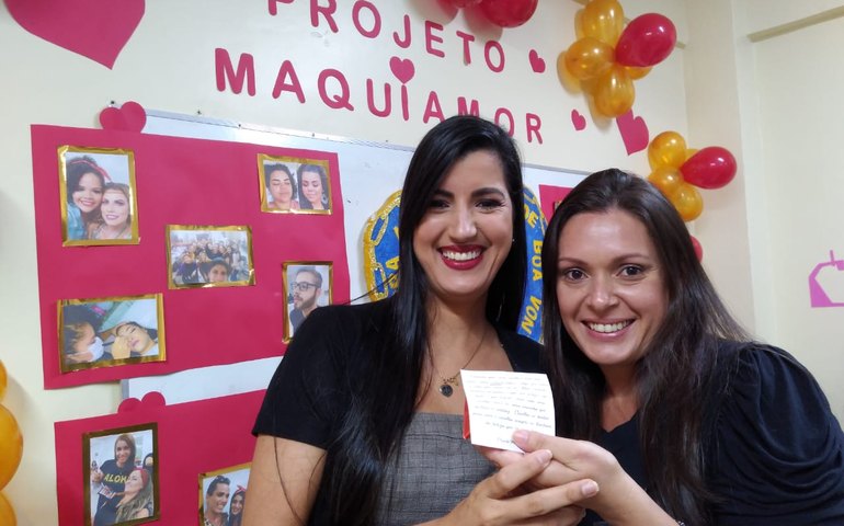 Projeto Maquiamor chega à LBV em Maceió