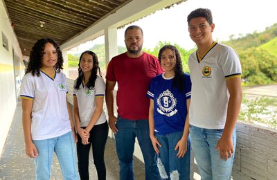 Alunos de Santana do Mundaú são destaque na Olimpíada Nacional de Ciências