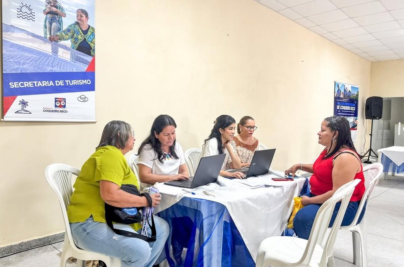 Governo de Alagoas formaliza atividade de cerca 100 artesãos do município de Coqueiro Seco