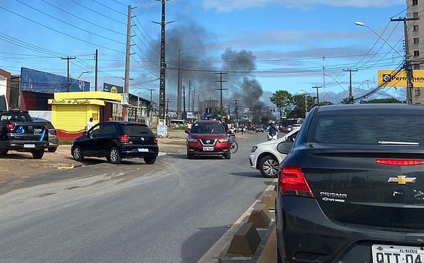 Moradores da Grota da Alegria pedem providências após fortes chuvas