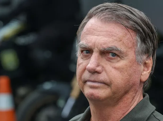 Moraes proíbe agentes do GSI na escolta de deslocamentos de Bolsonaro